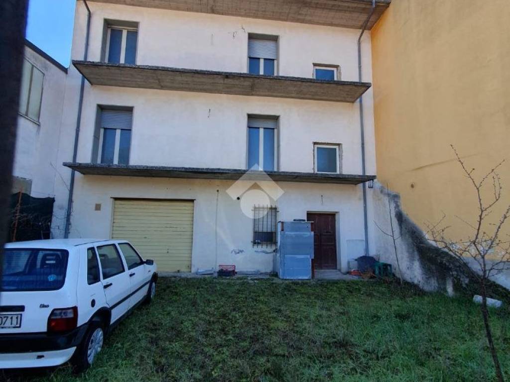 Palazzo / stabile a Avezzano in Via S. Francesco, 150 - Foto 5