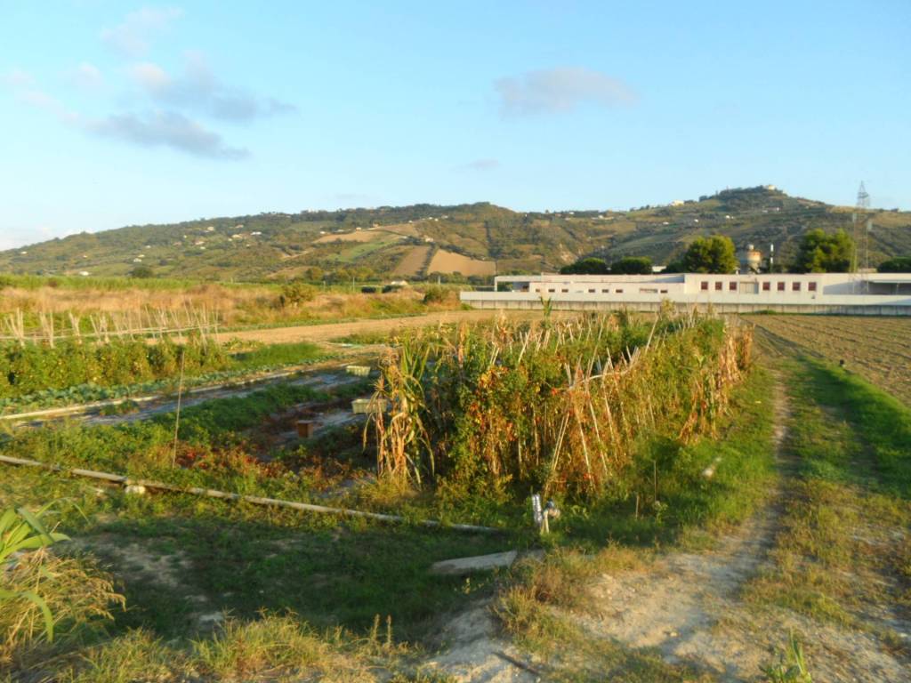 Terreno a Monteprandone in Via Dell'industria - Foto 4