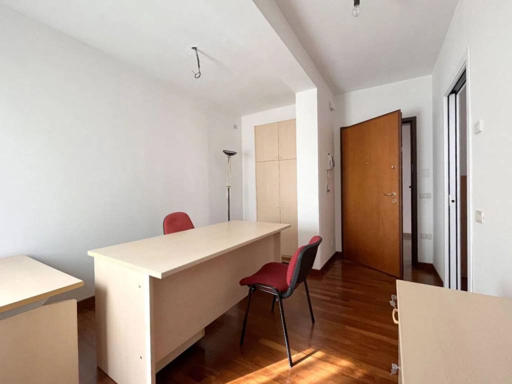 Immobile a Rovigo in Via Giuseppe Laurenti, 7 -8 - Foto 2