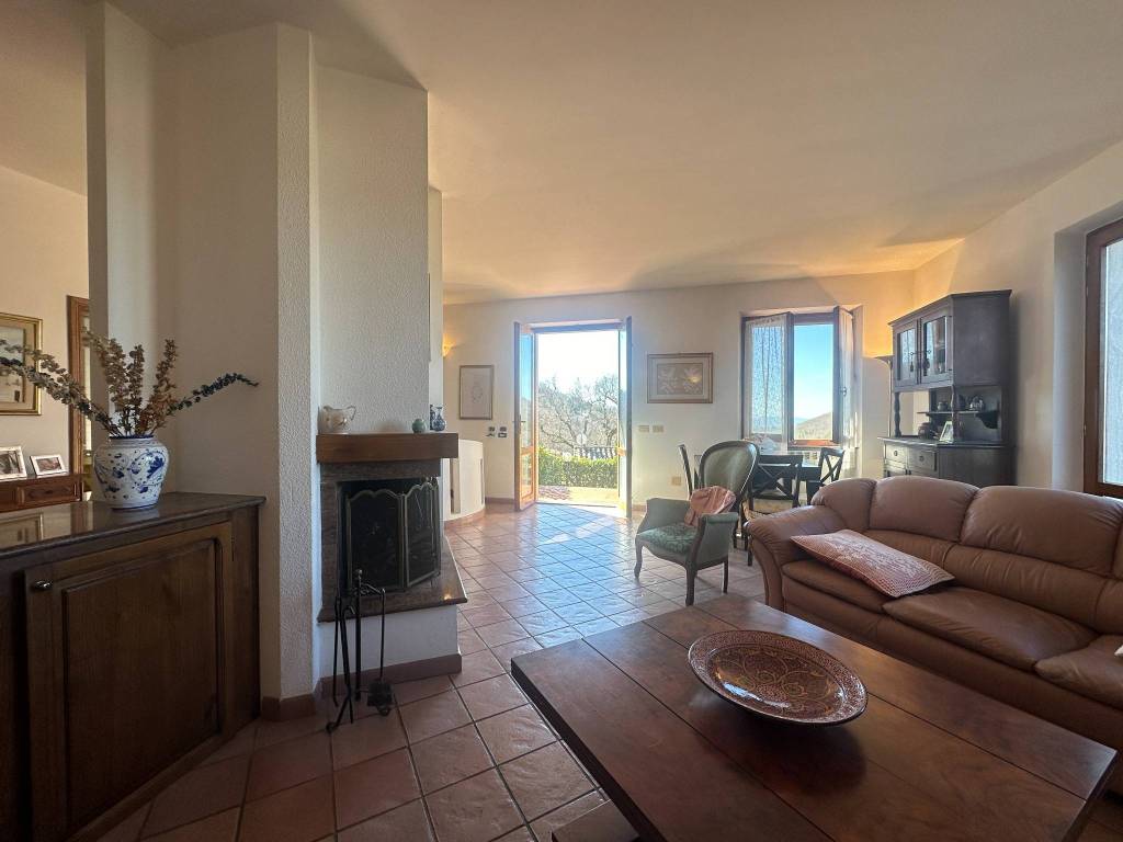 Villa a Semproniano in Via Dante Alighieri, 29 - Foto 3