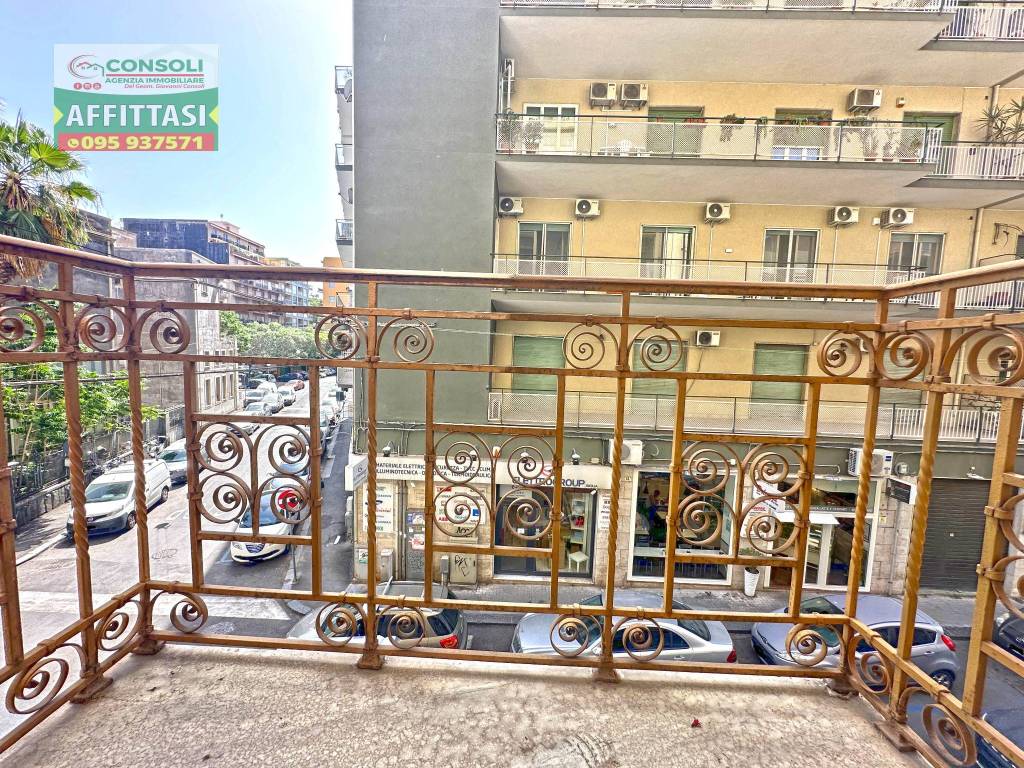 Immobile a Catania in Via Vincenzo Giuffrida - Foto 3
