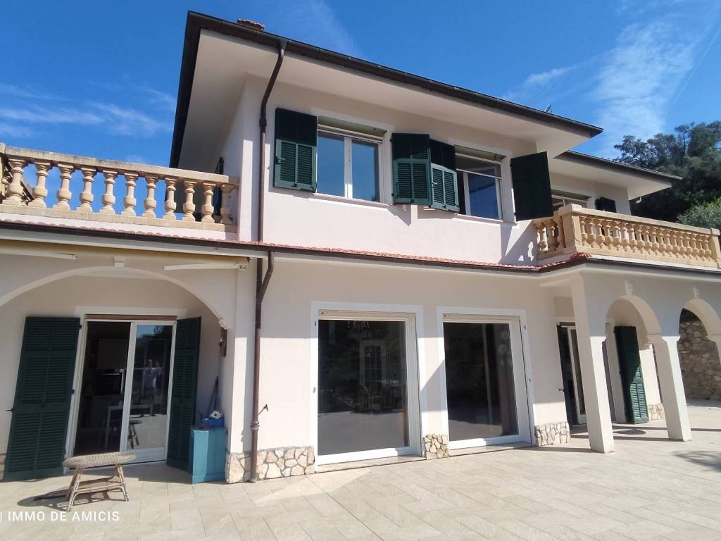 Villa a Vallecrosia in Località Nofea - Foto 3