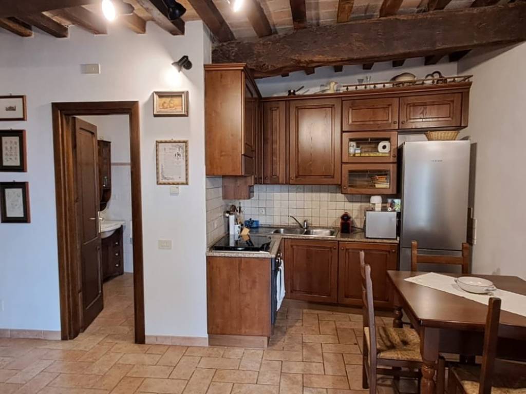 Appartamento a Todi in Strada Provinciale di Todi - Foto 3