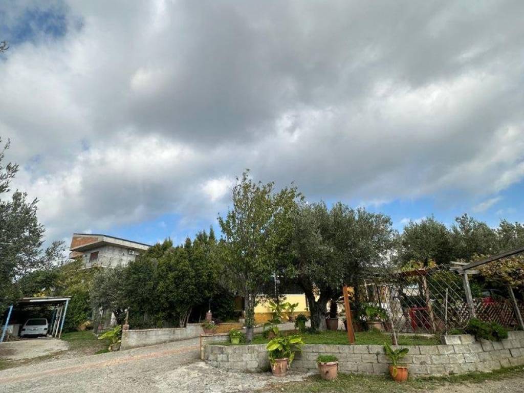 Palazzo / stabile a Catanzaro in Via dei Gladioli - Foto 5