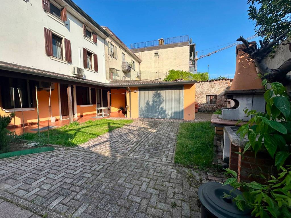 Villetta a schiera a San giovanni lupatoto in Via Cristoforo Colombo - Foto 2