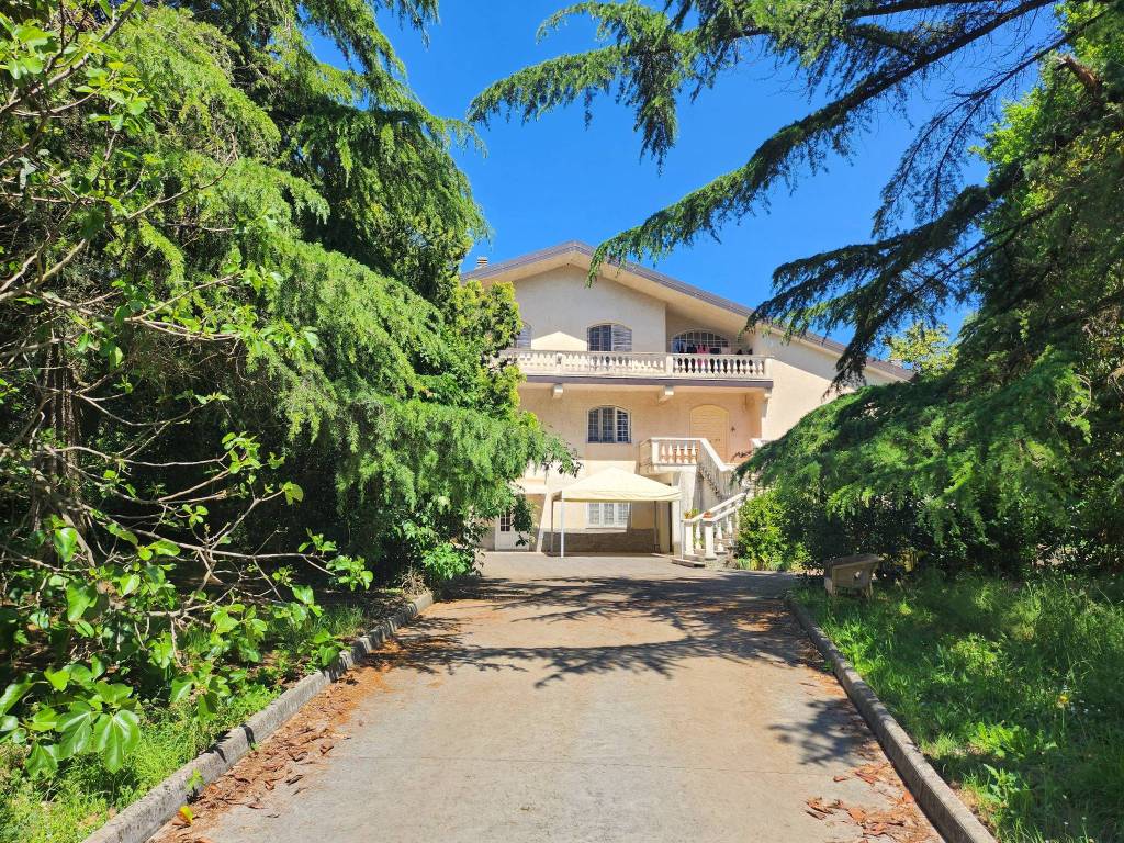 Villa a Anagni in Via Cerere Navicella, 7 - Foto 2