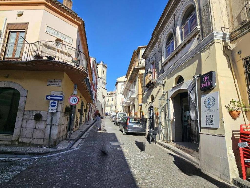 Casa indipendente a Montesarchio in Vico Ercolano - Foto 2