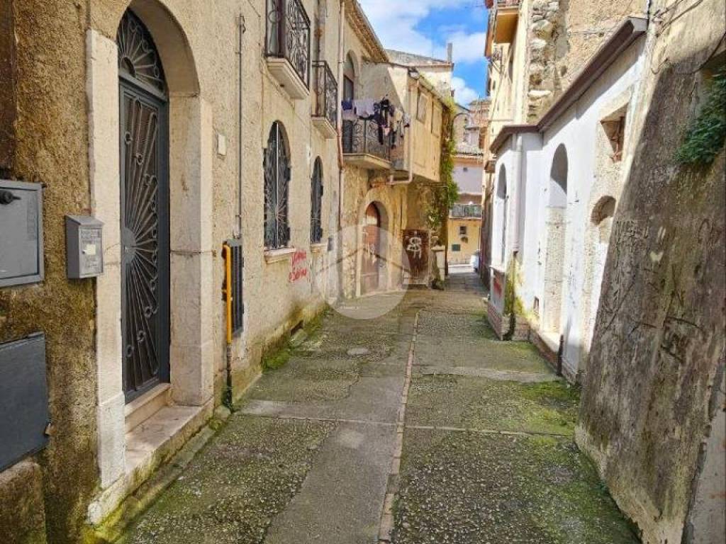 Casa indipendente a Montesarchio in Vico Ercolano - Foto 3