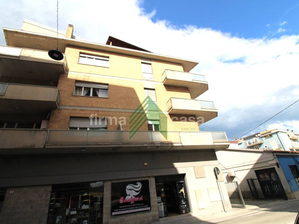 Appartamento a Teramo in Via Fonte Regina, 14 - Foto 4