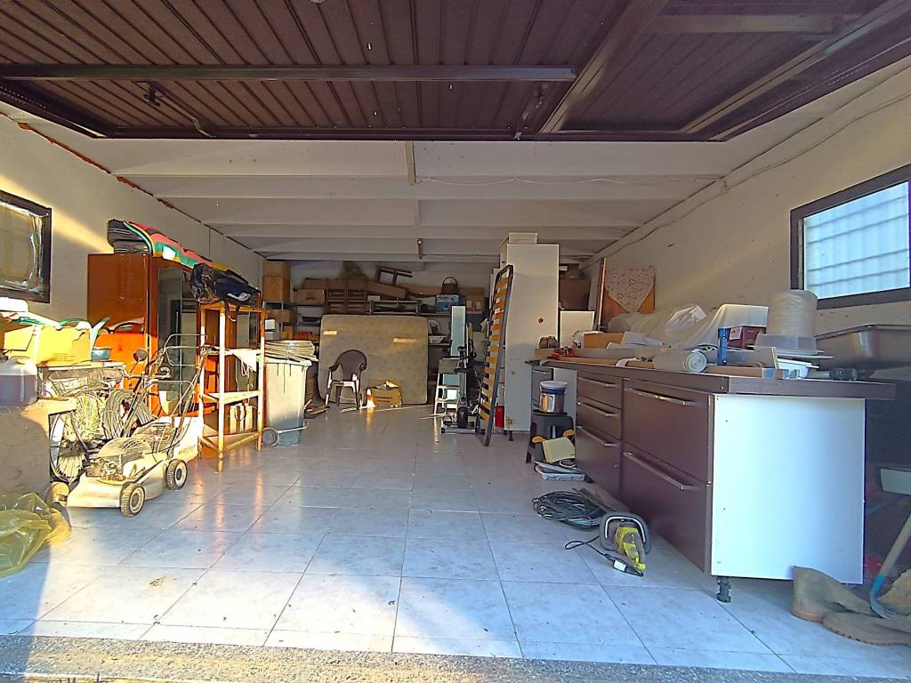 Box / garage a Saccolongo in Via Scapacchiò Est - Foto 5