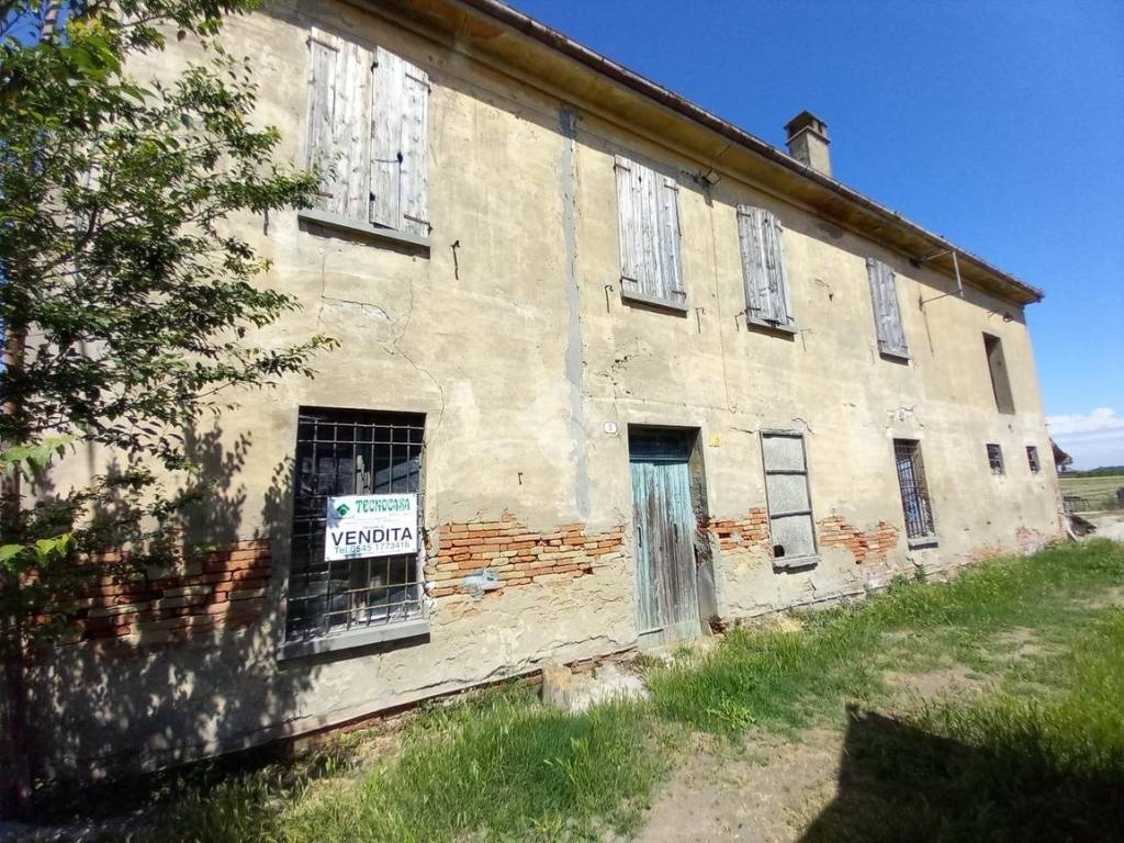 Rustico / casale a Bagnacavallo in Via Trasale di Sotto, 6 - Foto 2