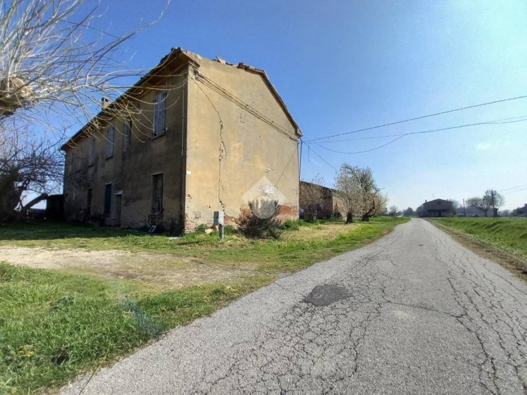 Rustico / casale a Bagnacavallo in Via Trasale di Sotto, 6 - Foto 5