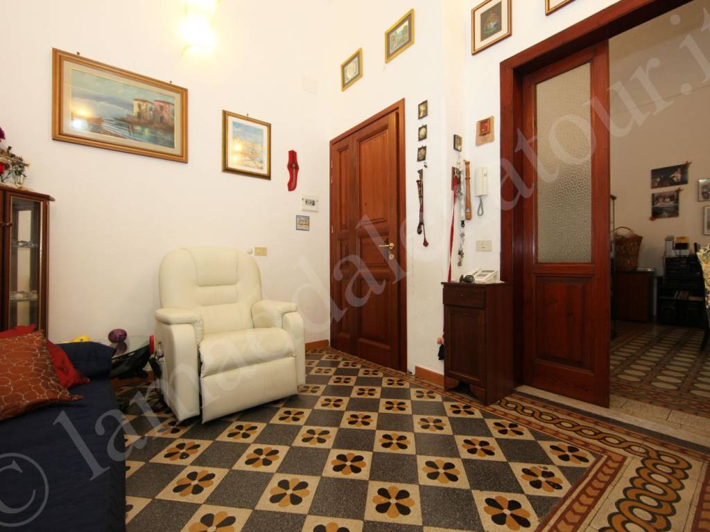 Appartamento a La maddalena in Via Domenico Corti - Foto 3
