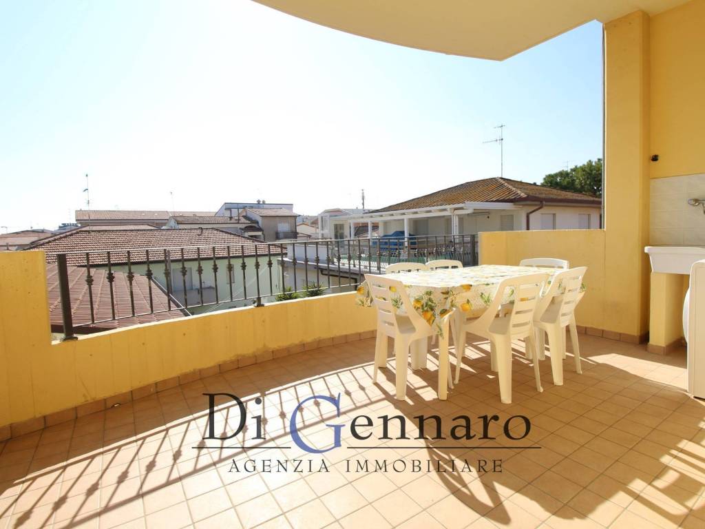Appartamento a Tortoreto in Lungomare Sirena, 356 - Foto 2