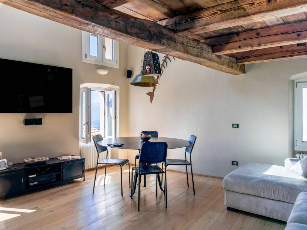 Casa indipendente a Perledo in Via dei Fiori, 2 - Foto 4