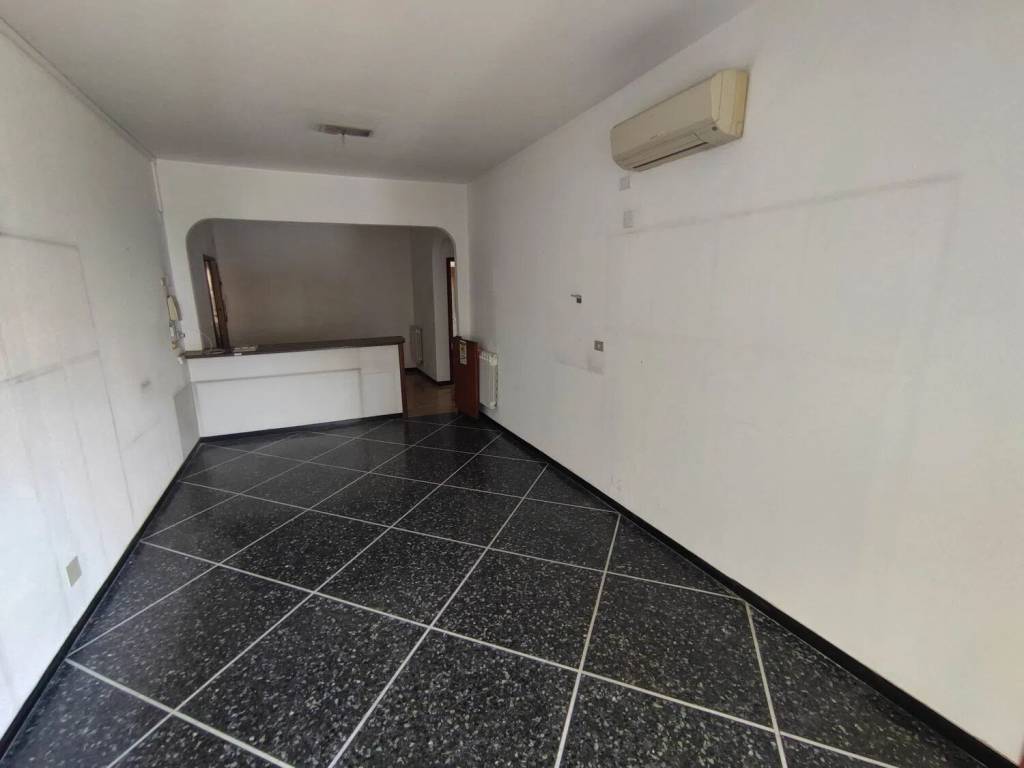 Appartamento a Rapallo in Via Della Libertà, 64 - Foto 4