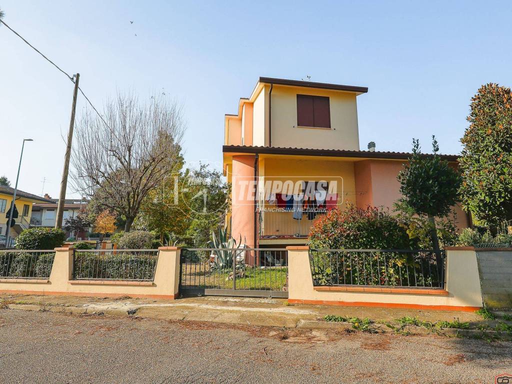 Casa indipendente a Lugo in Via Montegrappa - Foto 2