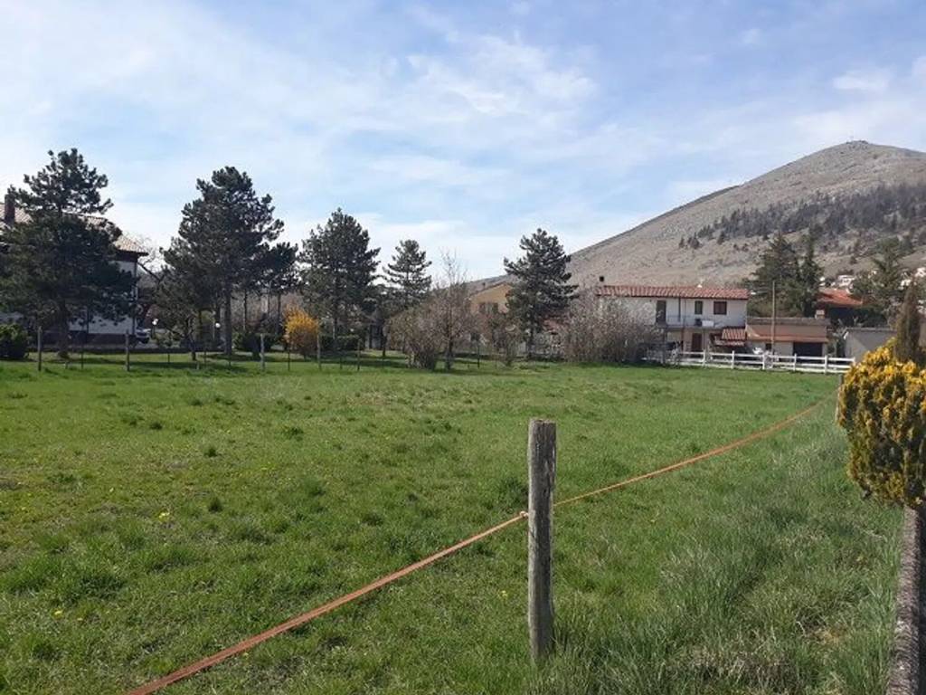 Terreno a Scurcola marsicana in Vicenne Dei Santi S.N.C. - Foto 3