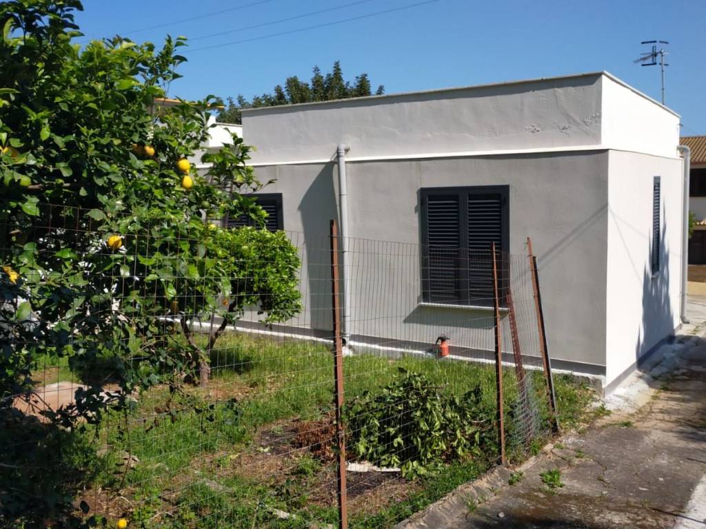 Villa a Cinisi in Contrada Bosco Tagliato - Foto 2