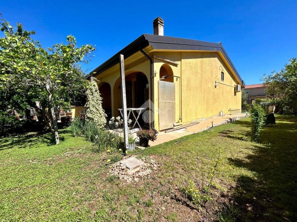 Villa a Capoterra in Via ibiza, 30 - Foto 2