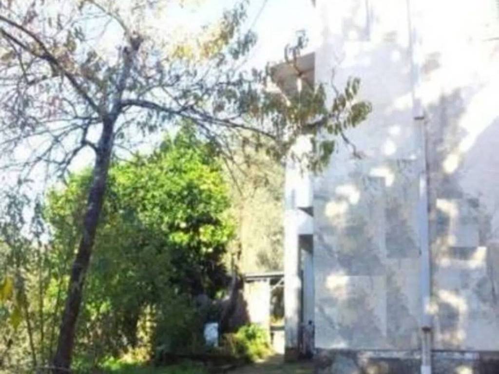 Rustico / casale a Follo in Via I° Maggio S.N.C. - Foto 3