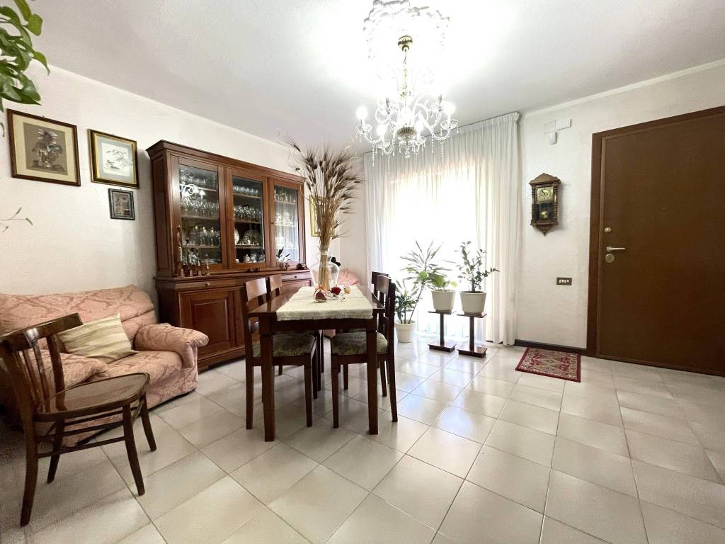 Villa a Cagliari in Via Stamira, 55 - Foto 3