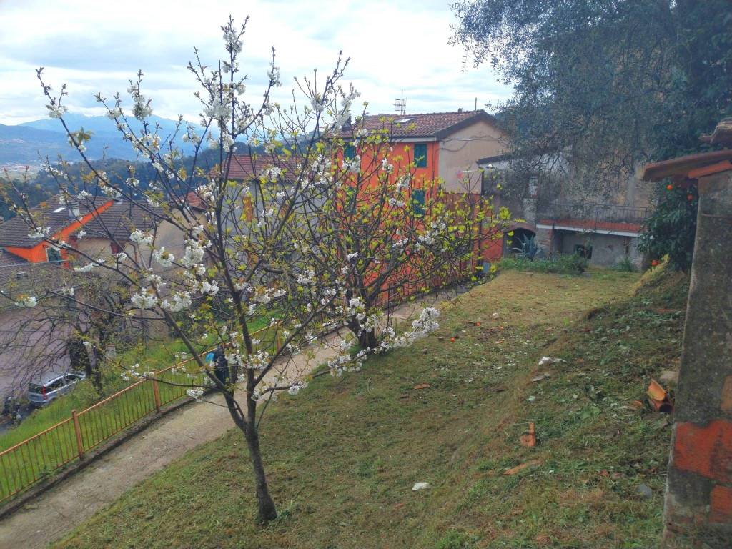 Appartamento a Follo in Via Cornice - Foto 4