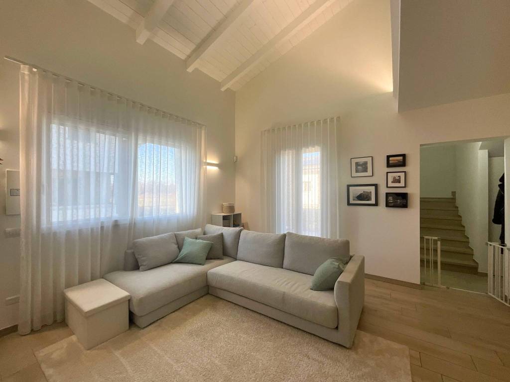 Appartamento a Cislago in Via Santa Sofia, 226 - Foto 4