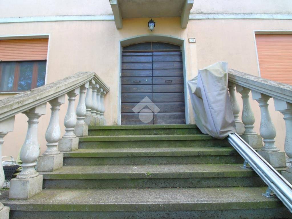 Villa a Rolo in Via XXV Aprile, 31 - Foto 5