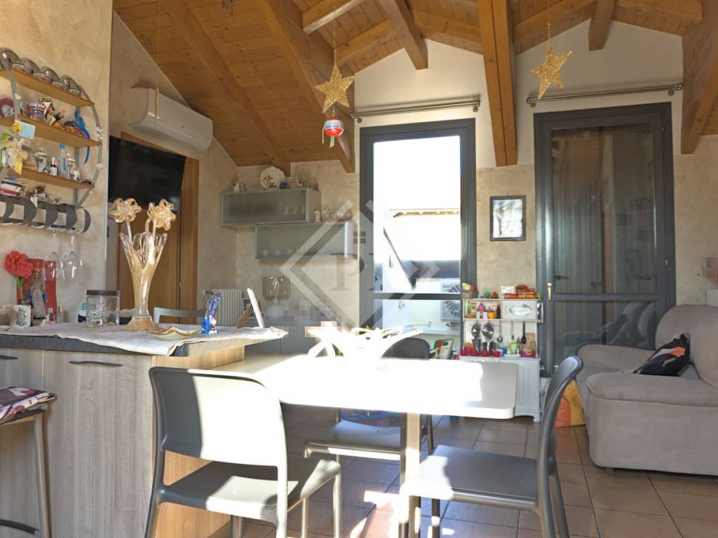 Appartamento a Vedano olona - Foto 2