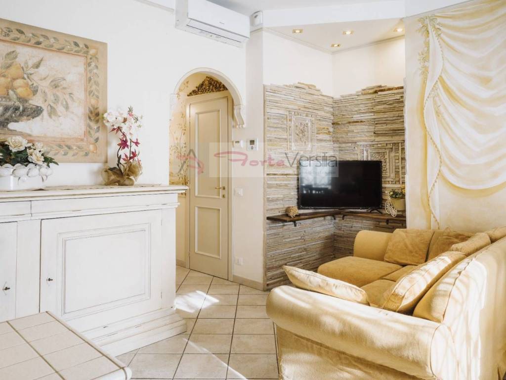 Villa a Camaiore in Via Fortino - Foto 4
