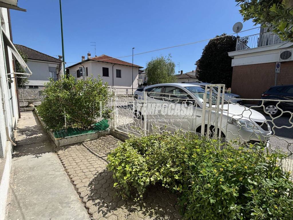 Casa indipendente a Casale monferrato in Via Gorizia - Foto 4