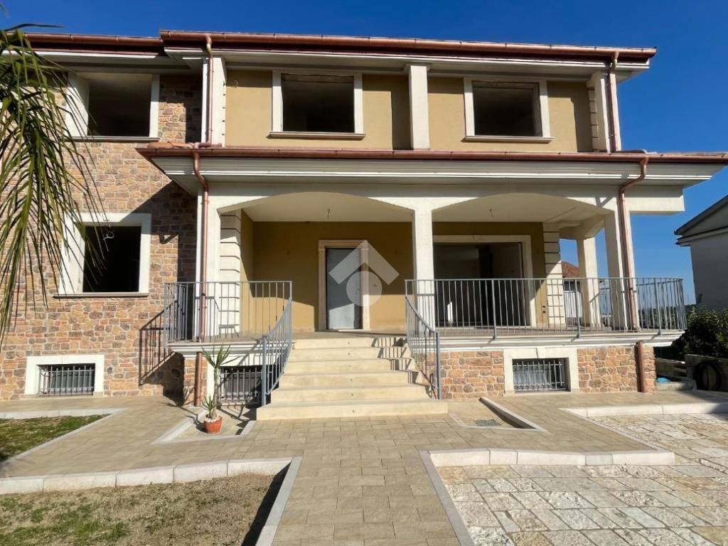 Villa a Corigliano-rossano in C/da Petraro, 59 - Foto 5