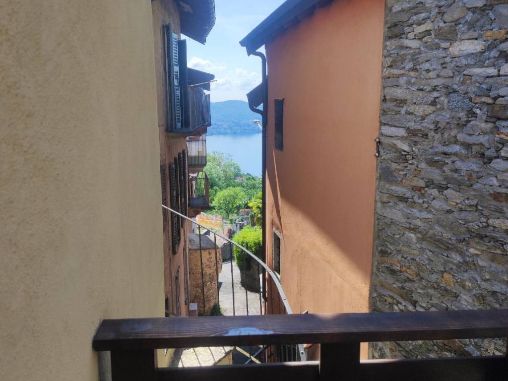 Villa a Arizzano in Via Monsignor Scavini - Foto 3