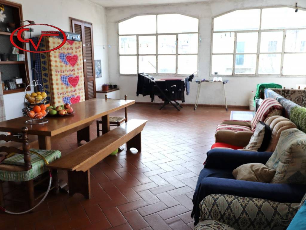 Appartamento a Bucine in Via Leonardo da Vinci - Foto 4