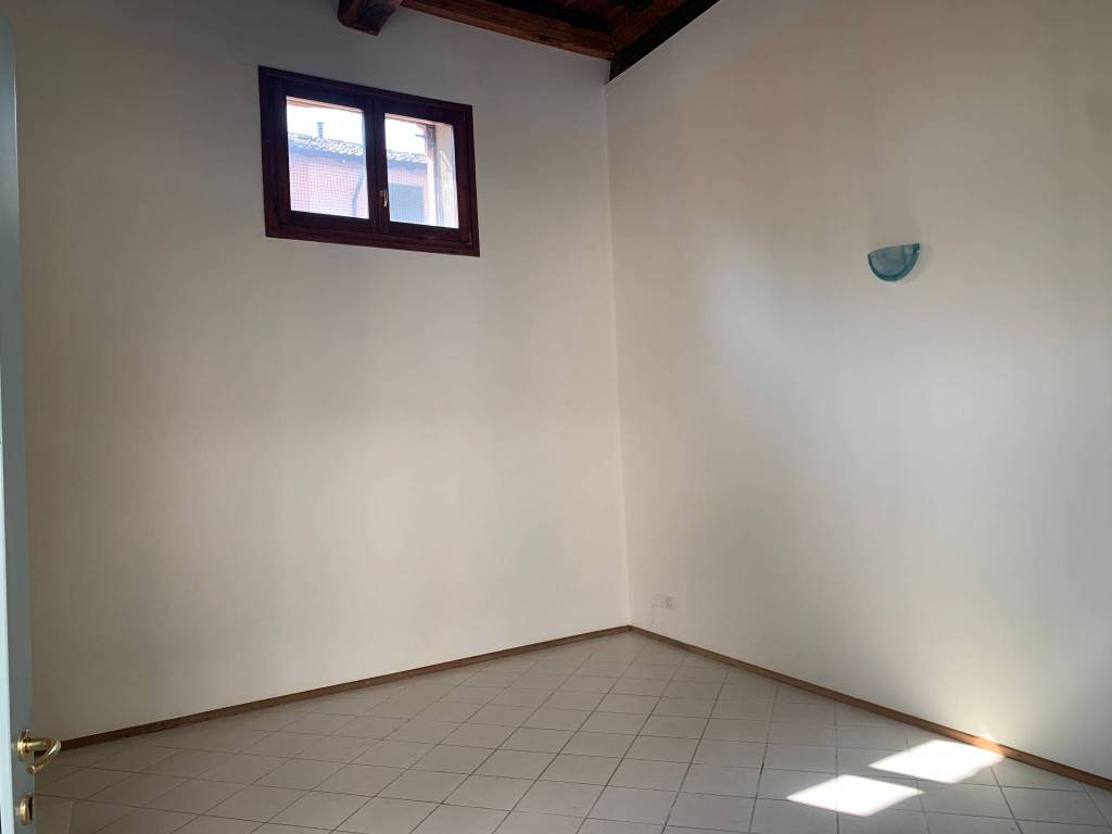 Appartamento a Lodi in Via Camillo Benso di Cavour - Foto 5