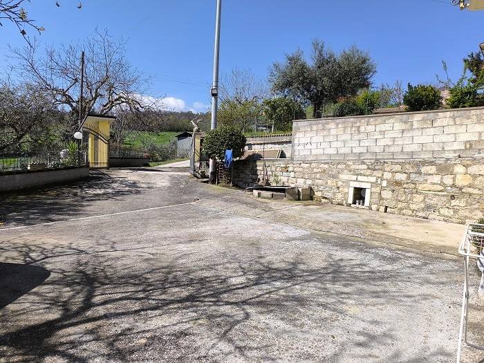 Villa a Frigento in contrada roseto - Foto 3