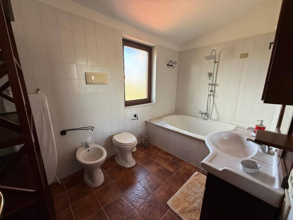 Villetta a schiera a Capoterra in Località Torre degli Ulivi Settore B - Foto 3