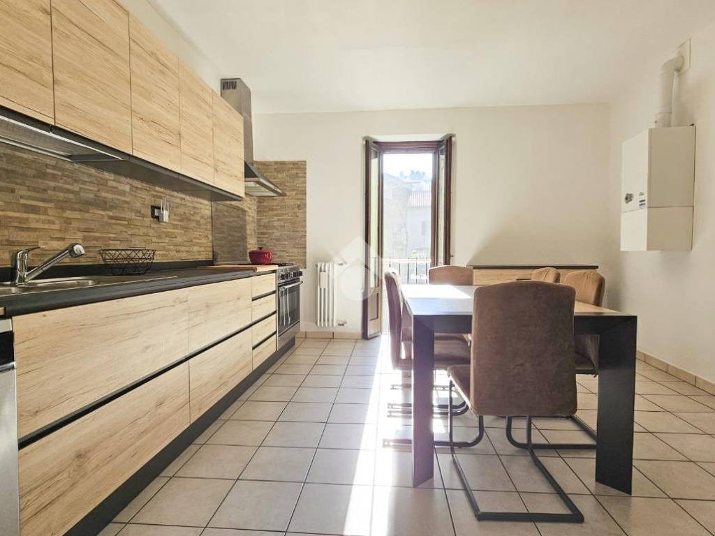 Casa indipendente a Induno olona in Via Novara, 4 - Foto 2