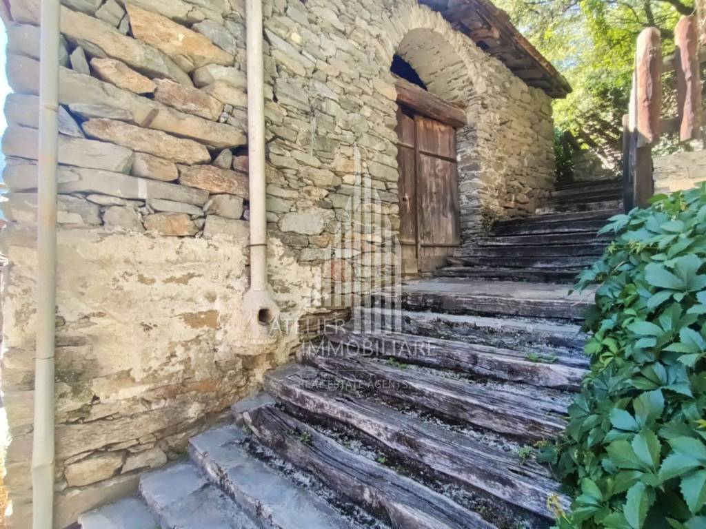 Rustico / casale a La salle in Località Chez Beneyton - Foto 4