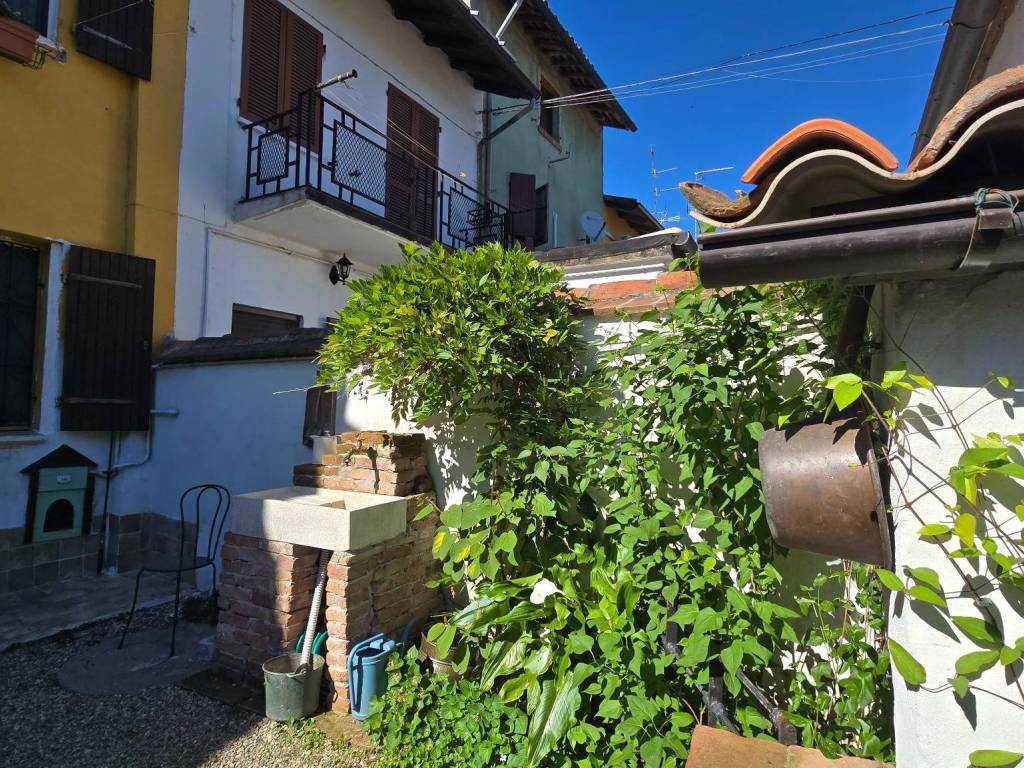 Casa indipendente a Candia lomellina in Via Vittorio Emanuele II - Foto 2