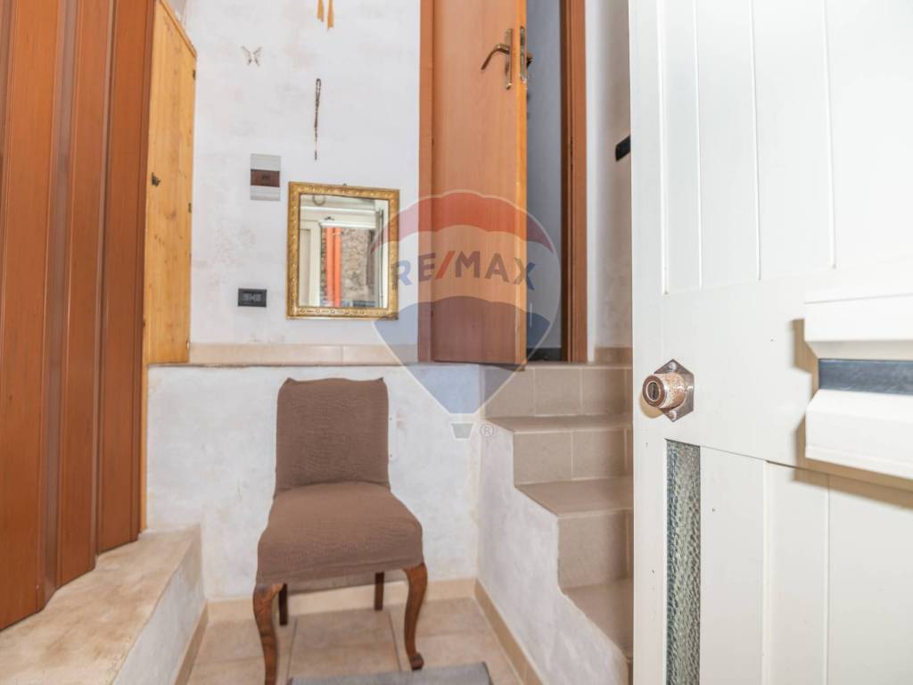 Casa indipendente a Caltagirone in Via Falcone, 7 - Foto 2