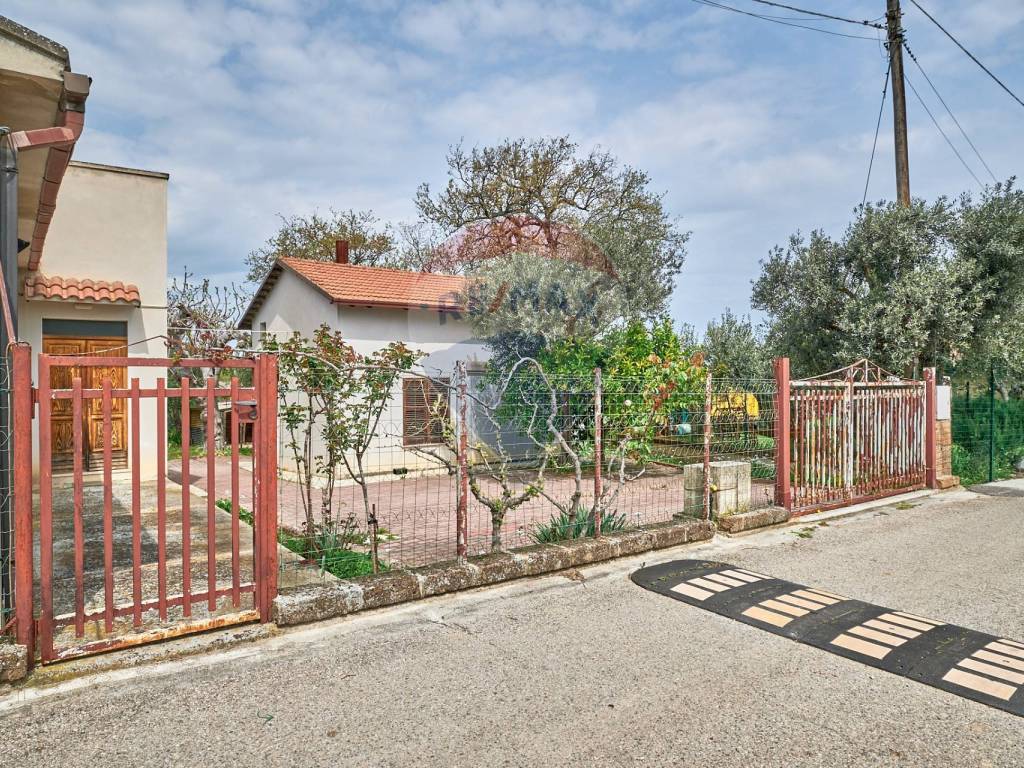 Casa indipendente a Chieti in Strada Villa Toppi, 17 - Foto 5