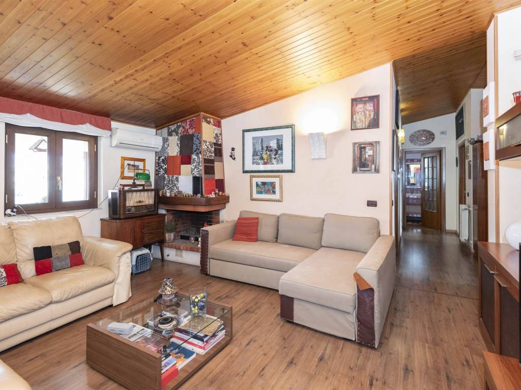 Appartamento a Sant'agata li battiati in VIA ARTURO TOSCANINI, 19 - Foto 5