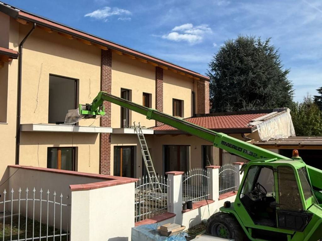 Villa a Trecate in Via Novara, 49 - Foto 2