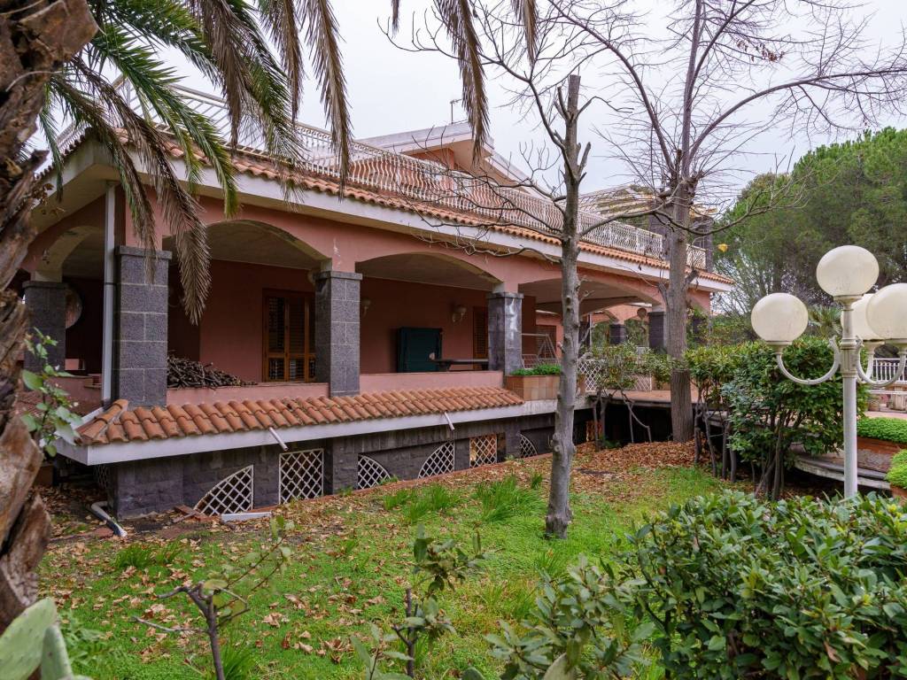 Villa a Pedara in Via della Resistenza, 56 - Foto 5