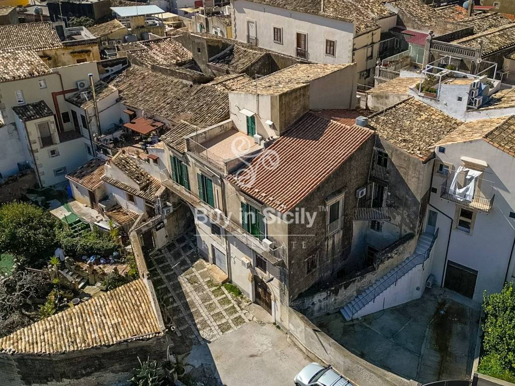 Palazzo / stabile a Noto in Via Pietro Micca, 6 - Foto 2
