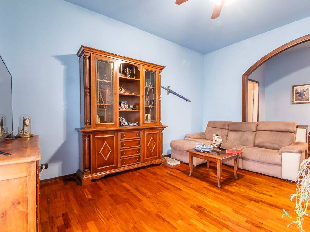 Appartamento a Marnate in Via Varese - Foto 2