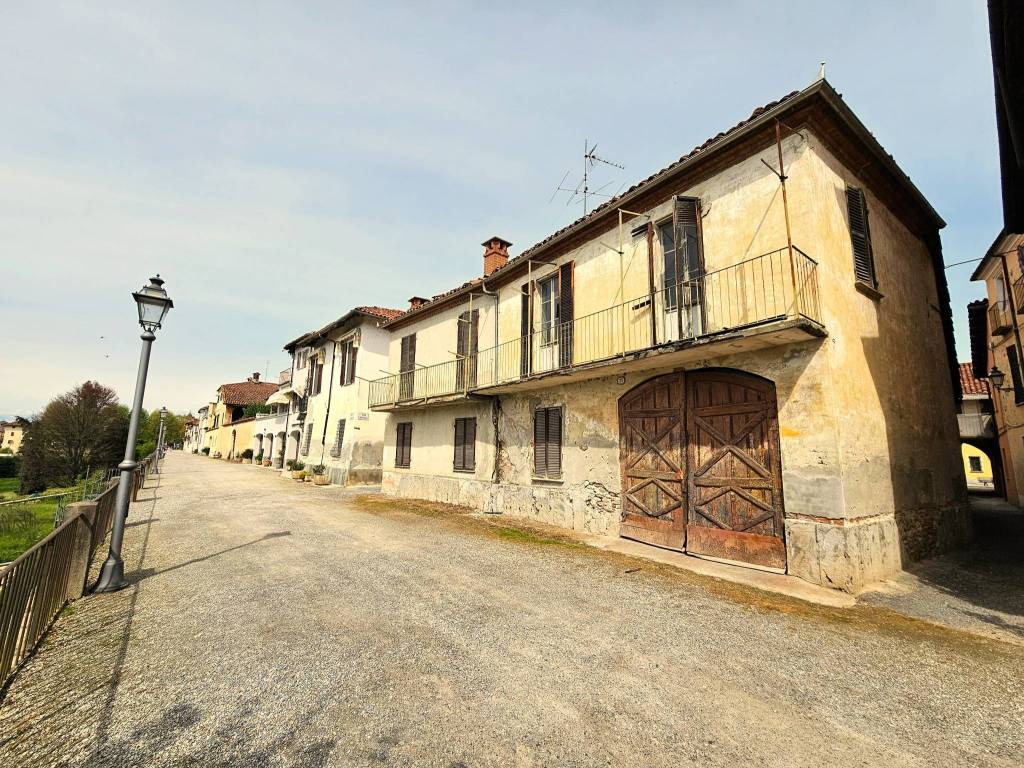 Casa indipendente a Bene vagienna in Corso Giuseppe Garibaldi - Foto 2