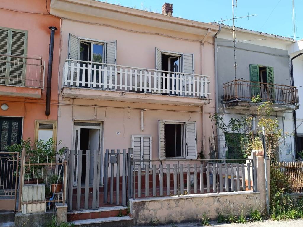 Casa indipendente a Ceccano in Via Marano, 29 - Foto 2
